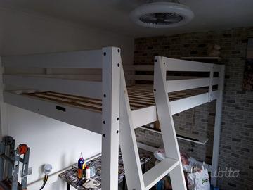 Letto matrimoniale a soppalco
