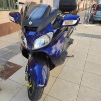 Suzuki Burgman 650 - 2004