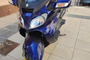 Suzuki Burgman 650 - 2004