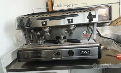 Macchina da caffe per bar, hotel e ristorazione.