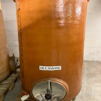 BOTTE VETRORESINA CON PORTELLA 1000 LT