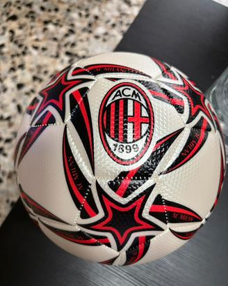 Pallone milan