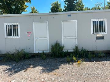 Container