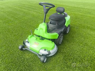 rasaerba in perfette condizioni usato