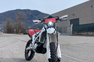 Cross XEF250