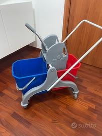 Carrello per pulizie professionale