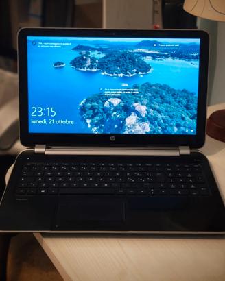 Notebook Hp Pavillion G7 17" pollici win 10