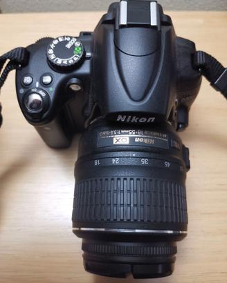 NIKON D5000