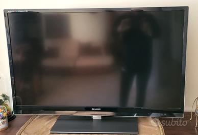 TV -SHARP 46 -AQUOS -QUATTRON-3D