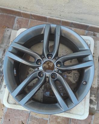 Cerchio originale BMW serie 1 MSport
