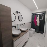 Appartamento ristrutturato in centro a Lovere