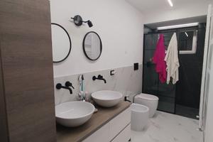 Appartamento ristrutturato in centro a Lovere