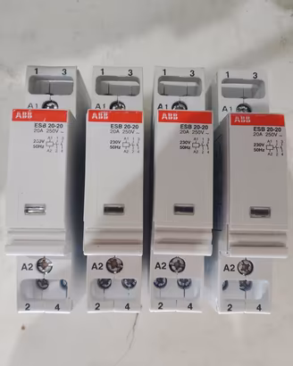 4x contattore ABB ESB 20-20 20A 250V