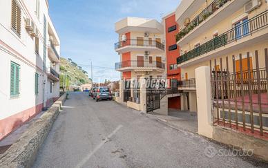 Ampio e Luminoso Trilocale con Giardino