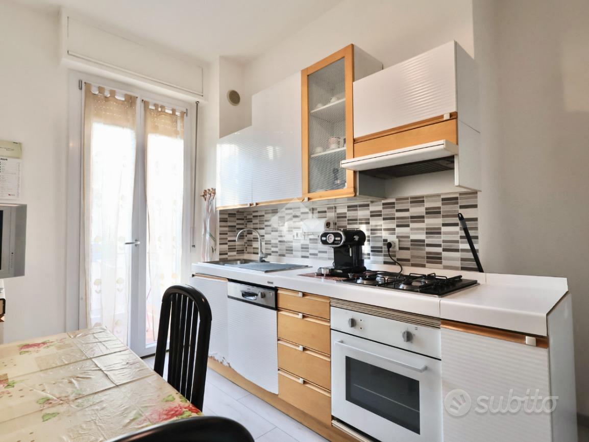 Appartamento – Reggio Emilia, Gardenia, Santo Stefano esterna-Gardenia - Vista 2