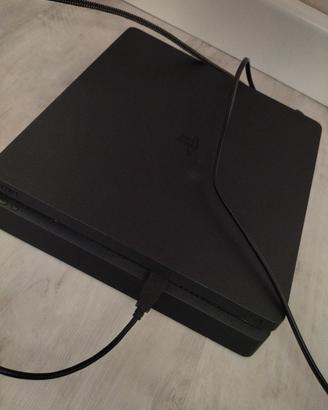 PS4 slim