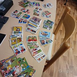 Lotto di 218 figurine calciatori miste