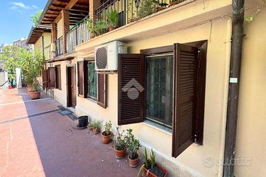 2 LOCALI A ROMA