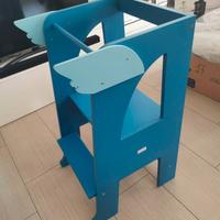 Torre montessoriana blu Rocketbaby con Ali