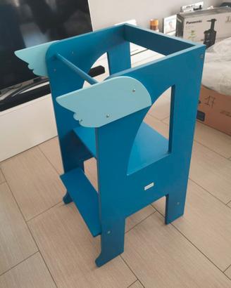 Torre montessoriana blu Rocketbaby con Ali