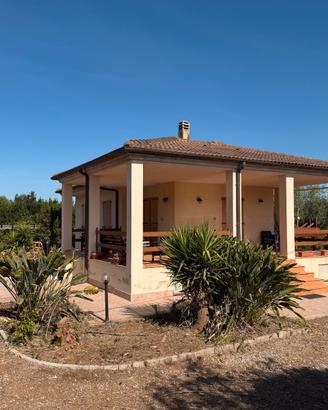 Villetta pressi Punta moro