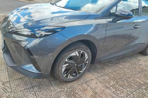 Mg4 Standard 49 kw my2024 andes grey