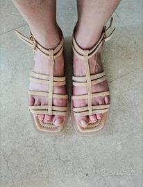 Sandali Janet & Janet – Camoscio beige – NUOVI