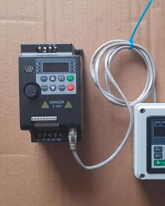 inverter per motore trifase  