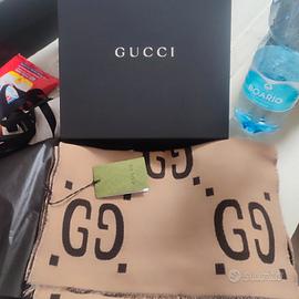sciarpa gucci