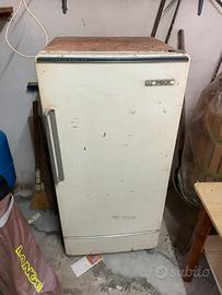 Frigo d'epoca da collezione