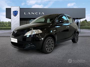 Lancia Ypsilon 1.0 FireFly 70cv Hybrid Oro