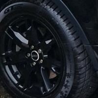 cerchi e gomme termiche Range Rover Evoque R18 