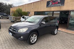 Toyota RAV 4 RAV4 2.0 Luxury