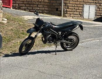 Derbi senda x race