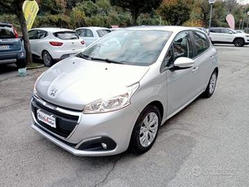 PEUGEOT 208 1.2 VTi 82 CV 5 porte Active *ok ne