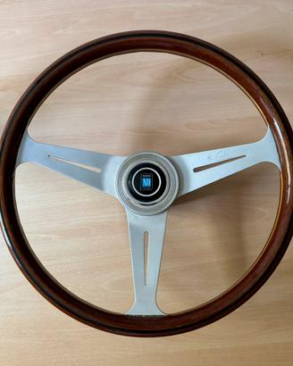 Volante Nardi Classic