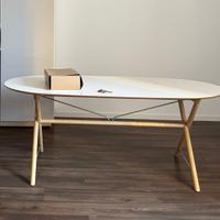 Tavolo Da Pranzo Moderno Ed Elegante