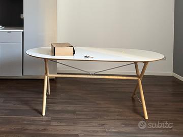 Tavolo Da Pranzo Moderno Ed Elegante