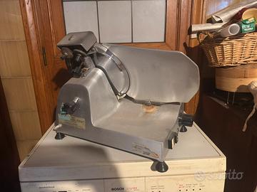 Affettatrice professionale