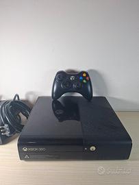 console xbox 360 E, controller, cavi. 500GB