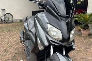 Yamaha X max 125