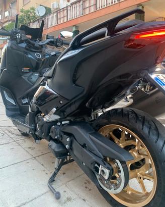 t max 560 come nuova 