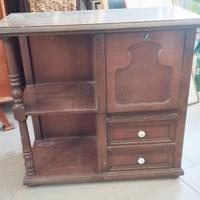 ROBUSTO MOBILETTO IN LEGNO da riverniciare