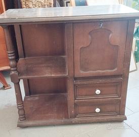 ROBUSTO MOBILETTO IN LEGNO da riverniciare