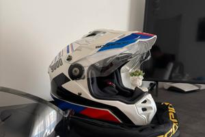 Casco scorpion adf 9000 M + midland btr1 advamced