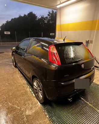 Fiat grande punto sport 1300m, 2007 da aggiustare