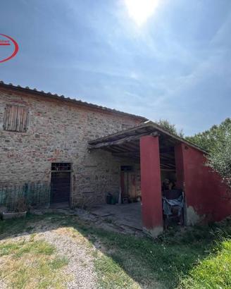 Rustico / Casale di 160 m² con più di 5 locali a M