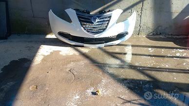 Paraurto lancia ypsilon