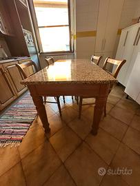 Tavolo da cucina in legno massello