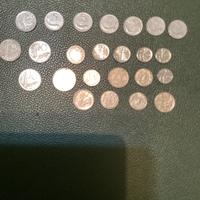 Svariate monete italiane valuto proposte